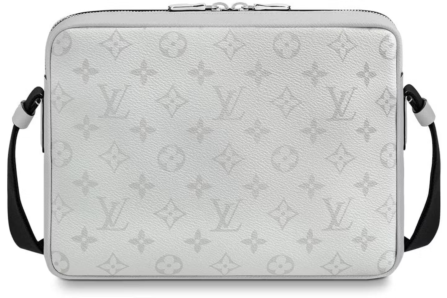 Louis Vuitton Outdoor Messenger
Monogram Antarctica Taiga White
