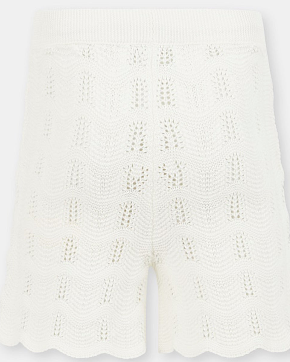 CASABLANCA
White Wavey Crochet Set